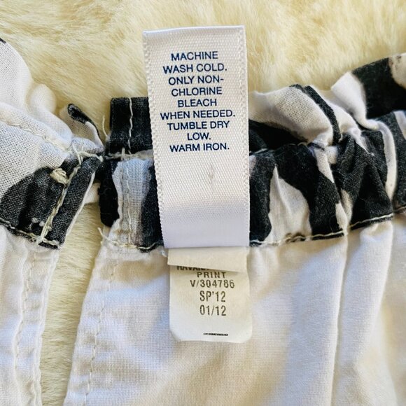 2/$18🌴 GAP Factory Kids Tank w/Black Abstract Flowers Girl's Size M (7-8) Cotton - Picture 10 of 10